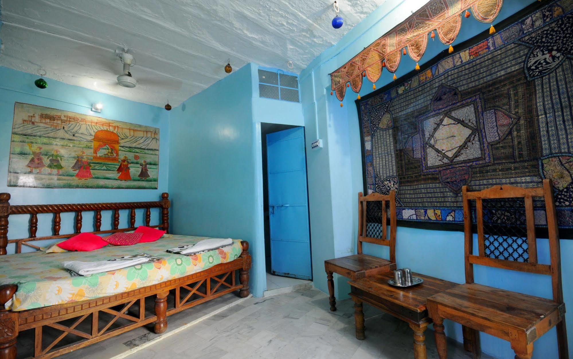 Cosy Guest House Τζοντχπούρ Εξωτερικό φωτογραφία
